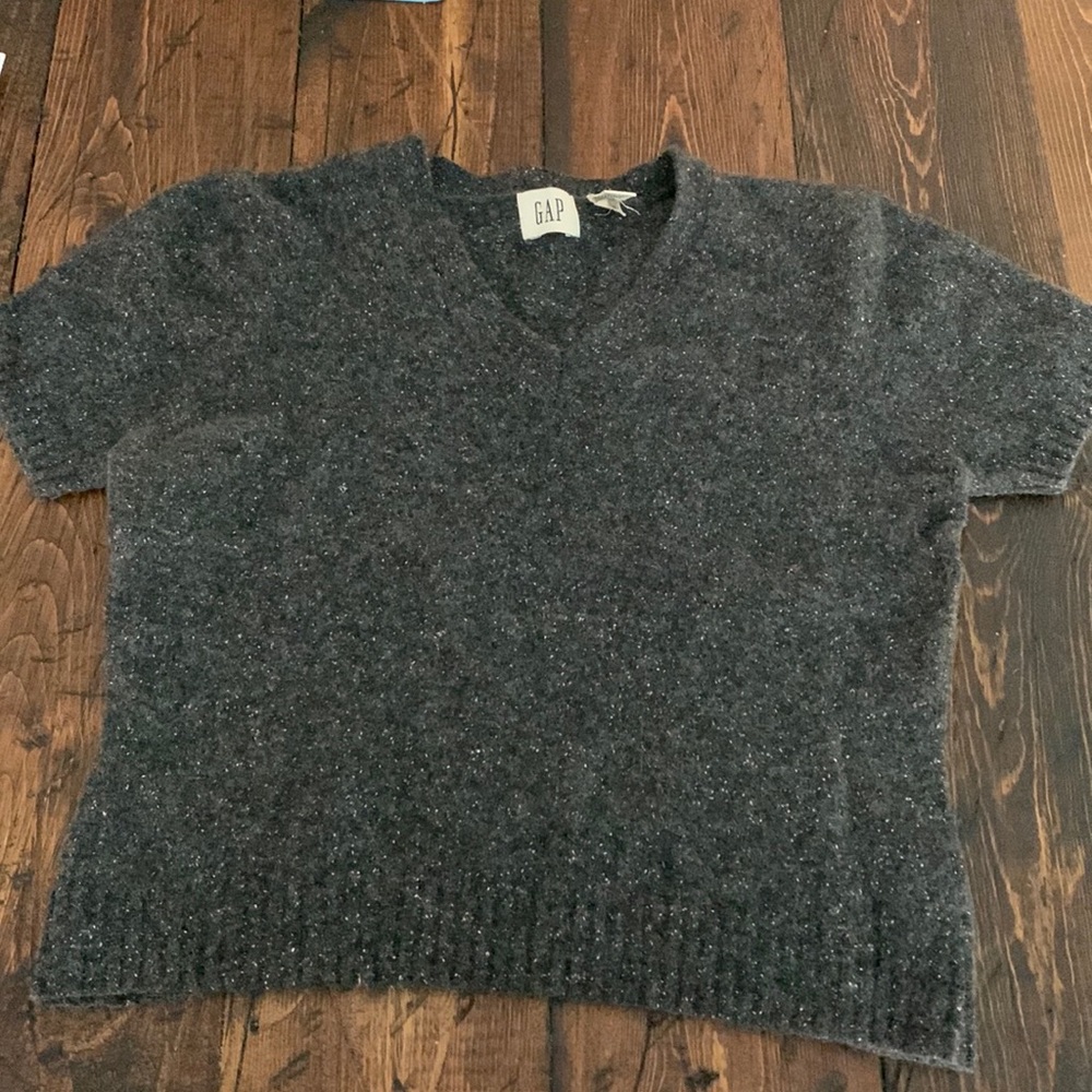 Gap crop short sleeve sweater